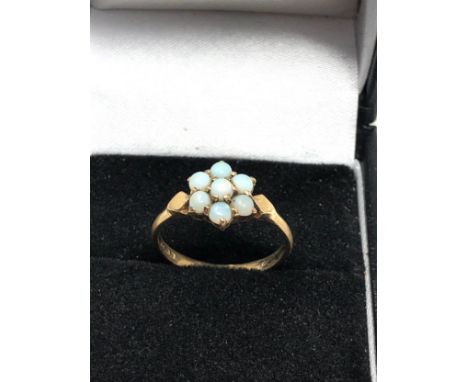 9ct Gold Vintage Opal  Ring (1.8g)