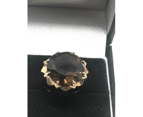 9ct gold smoky quartz ring weight 3.6g