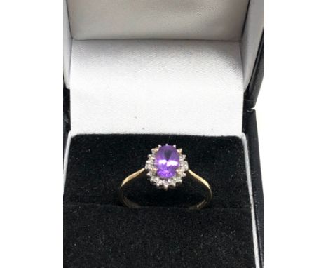 9ct Gold Vintage Amethyst &amp; Diamond Ring (1.7g)