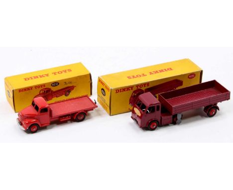 Dinky Toys boxed model group of 2 comprising No.421, British Railways electric articulated lorry in maroon with red hubs and 