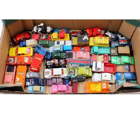 A mixed tray of Matchbox, Corgi Juniors and similar miniature diecasts, with examples including a Matchbox No. 37 Soopa Coopa