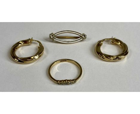 VARIOUS GOLD JEWELLERY including pair of 9ct gold hoop earrings, together with 9ct gold diamond set wishbone ring and diamond