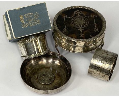GROUP OF SMALL SILVER COLLECTABLES including circular ring box with inlaid tortoiseshell cover, London 1909, 8cms (diam.), ci