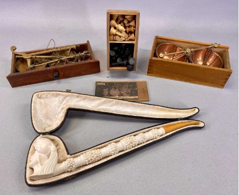 SMALL GROUP OF COLLECTABLES including boxed Victorian brass jewellery scales, another set of pan scales, set of boxwood chess