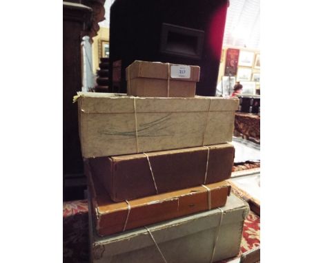 A selection of vintage wooden jigsaw puzzles, boxed