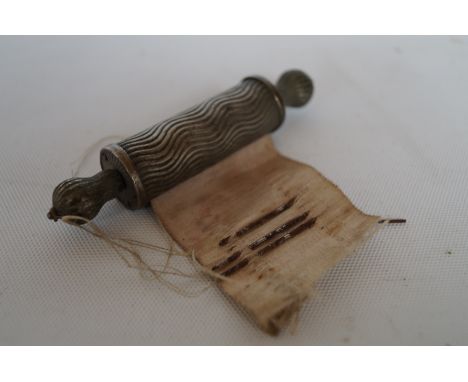 Vintage needle scroll 