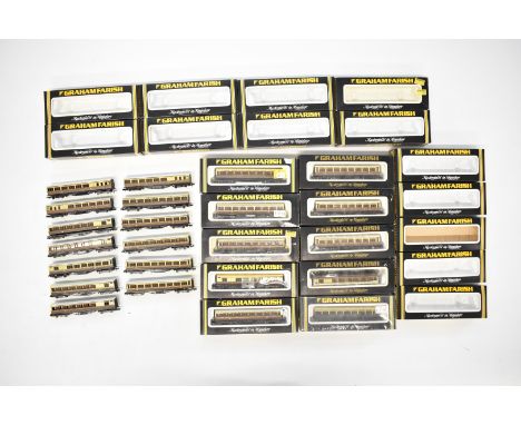 Twenty-three Graham Farish GWR N gauge model railway coaches, all in original boxes.