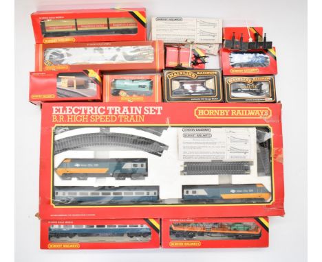 Hornby Railways B.R. Intercity 125 train set R695 together with a BR Class 47 R328 diesel engine and a collection of rolling 