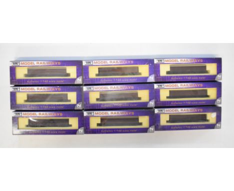 Nine Dapol GWR and BR N gauge model railway siphon wagons four H and five G, all in original boxes.