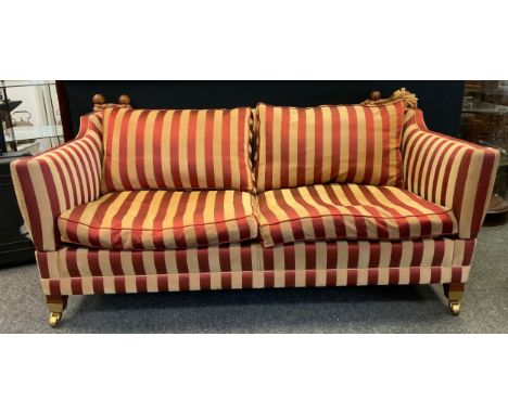 A Duresta 'Trafalgar' model Knole sofa, 188cm wide x 112cm deep. 