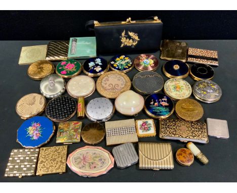 A ladies evening bag vanity case, fitted interior;  shell trinket bow;  compacts inc Coty, Strattons, Kigu, Gale Hayman, Clin