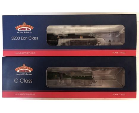 Two Bachmann "OO" gauge model railway engines. C Class 271, SE&amp;CR Lined Green, 31-463 and 3200 Earl Class 9017, BR Black 