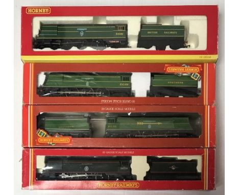 Four Hornby "OO" gauge model railway locomotive and tender, Battle of Britain Class. R.866, SR 4-6-2 "Fighter Pilot" and a R2