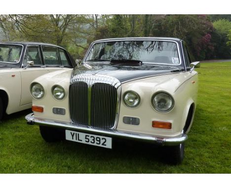 A 1986 Daimler DS420 Landaulette, registration number YIL 5392, chassis number SADDWAITL3AC208878, engine number 7M885296L, b