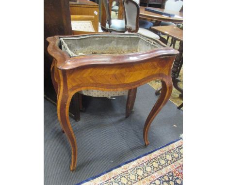 A French Transitional kingwood planter  