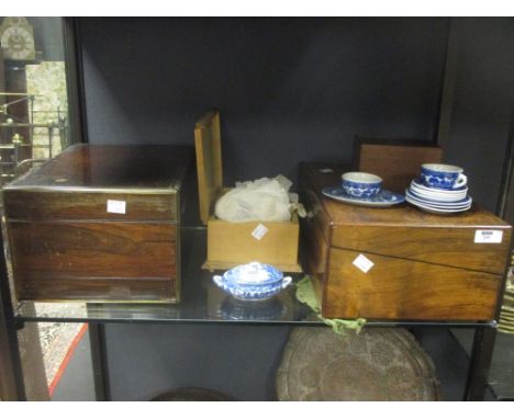 A blue and white dolls tea set, a travelling dressing box, writing slope and chess pieces  