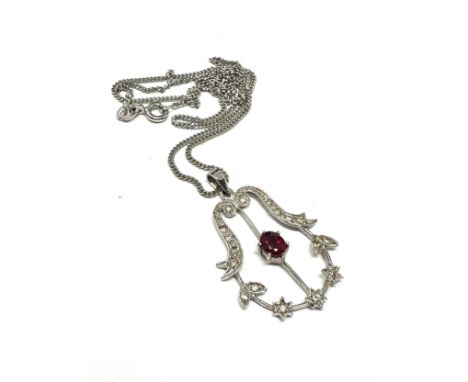 18ct white gold antique diamond and ruby pendant necklace (4.9g) 