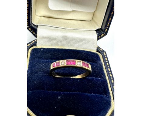 9ct gold ruby &amp; diamond channel setting ring (2.1g) 