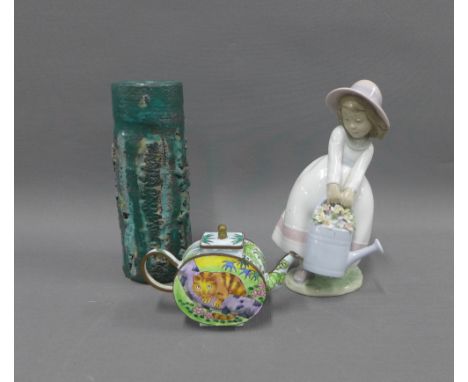 Mixed lot to include a lava vase, Lladro figure and a Trade Aid enamel teapot, (3) 