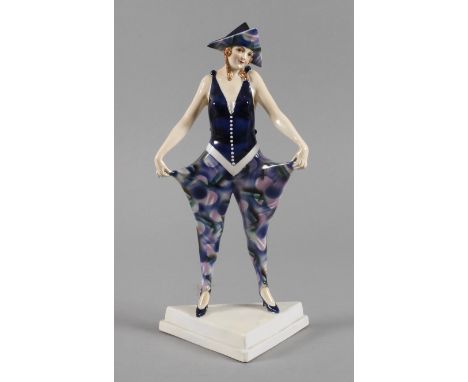 Goldscheider Wien Figur ""Dreispitz""Entwurf Stephan Dakon 1927, signiert, schwarze Stempelmarke mit Schriftzug: "hand dekora