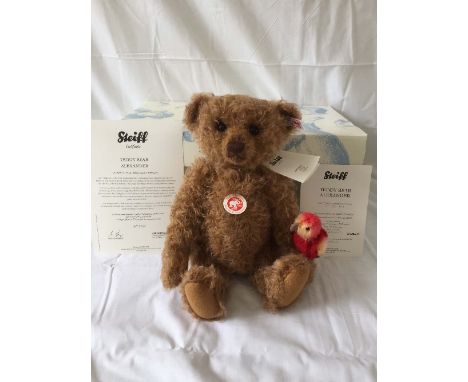 Steiff; 'Alexander', 034978, mottled brown, 34cm, limited edition no. 1269 / 1500, together with 'Duffle', 664304, white, 27c