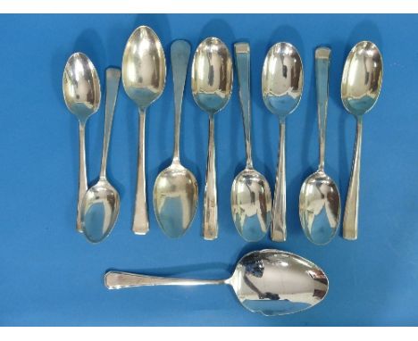 A set of six Edwardian silver Coffee Spoons, by Walker &amp; Hall, halmarked Sheffield, 1902/1909, the handles engraves, appr