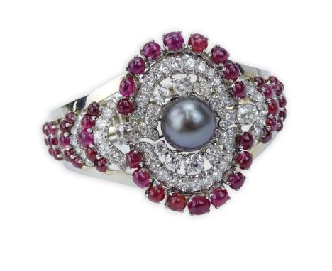 Retro Design Approx. 10.0 Carat Old European Round Cut Diamond, Round Brilliant Cut Diamond, Cabochon Ruby, South Sea Pearl a