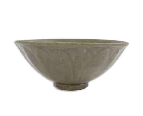 Chinese Sung Dynasty Glazed and Incised Ceramic Bowl In Box. Leaf motif on outside of bowl. Crazing or in good condition. Mea