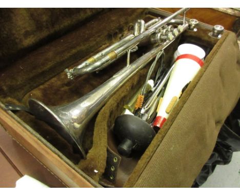 Vincent Bach ' Stradivarius ' model 37 trumpet in a fitted caseCouple of dents to the tubing and the end of the trumpet. Also