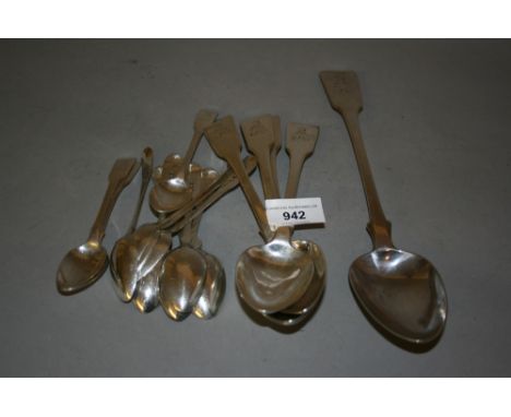 Part set of late Georgian silver Fiddle pattern flatware, comprising: basting spoon, four tablespoons and various teaspoons 