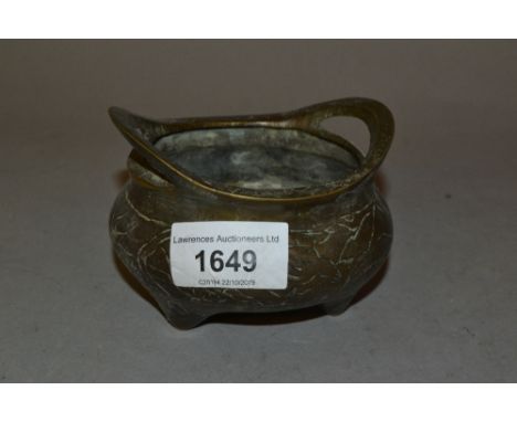 Small Chinese brown patinated bronze two handled censer, signed with seal mark to base 