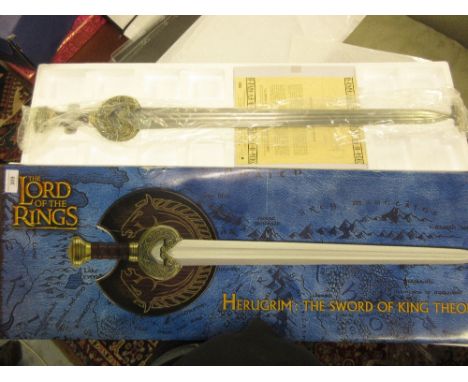 The Lord of the Rings United Cutlery Herugrim sword of King Theoden, in original carton 