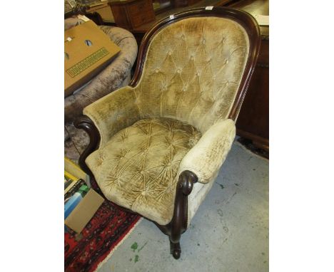Good quality Victorian carved mahogany and button upholstered tub shaped drawing room chair on cabriole front supports with b