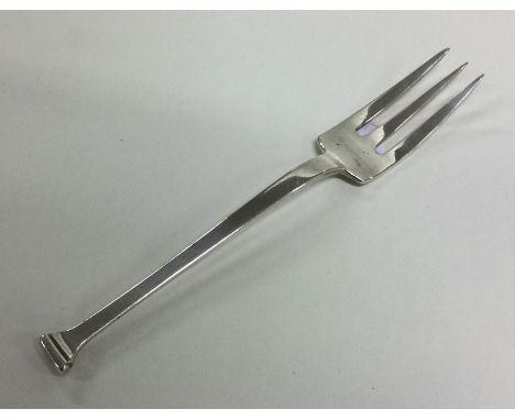 A silver tapering dessert fork. Sheffield. By Mappin &amp; Webb. Approx. 25 grams. Est. £20 - £30.