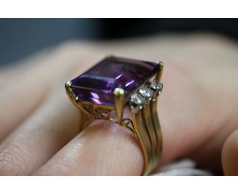 14k Gold, Amethyst &amp; Diamond Art Deco Dress Ring