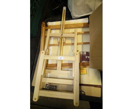 Artists easel