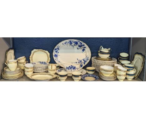 Ceramics to include a Tuscan china plant pattern teaset for twelve cups and saucers, a Roslyn part tea set and a part dinner 