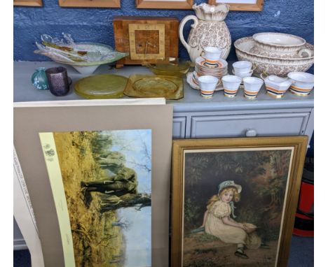 A mixed lot to include a signed David Shepherd print, Little Miss Muffet print, vintage Deco style mantel clock, Isle of Wigh