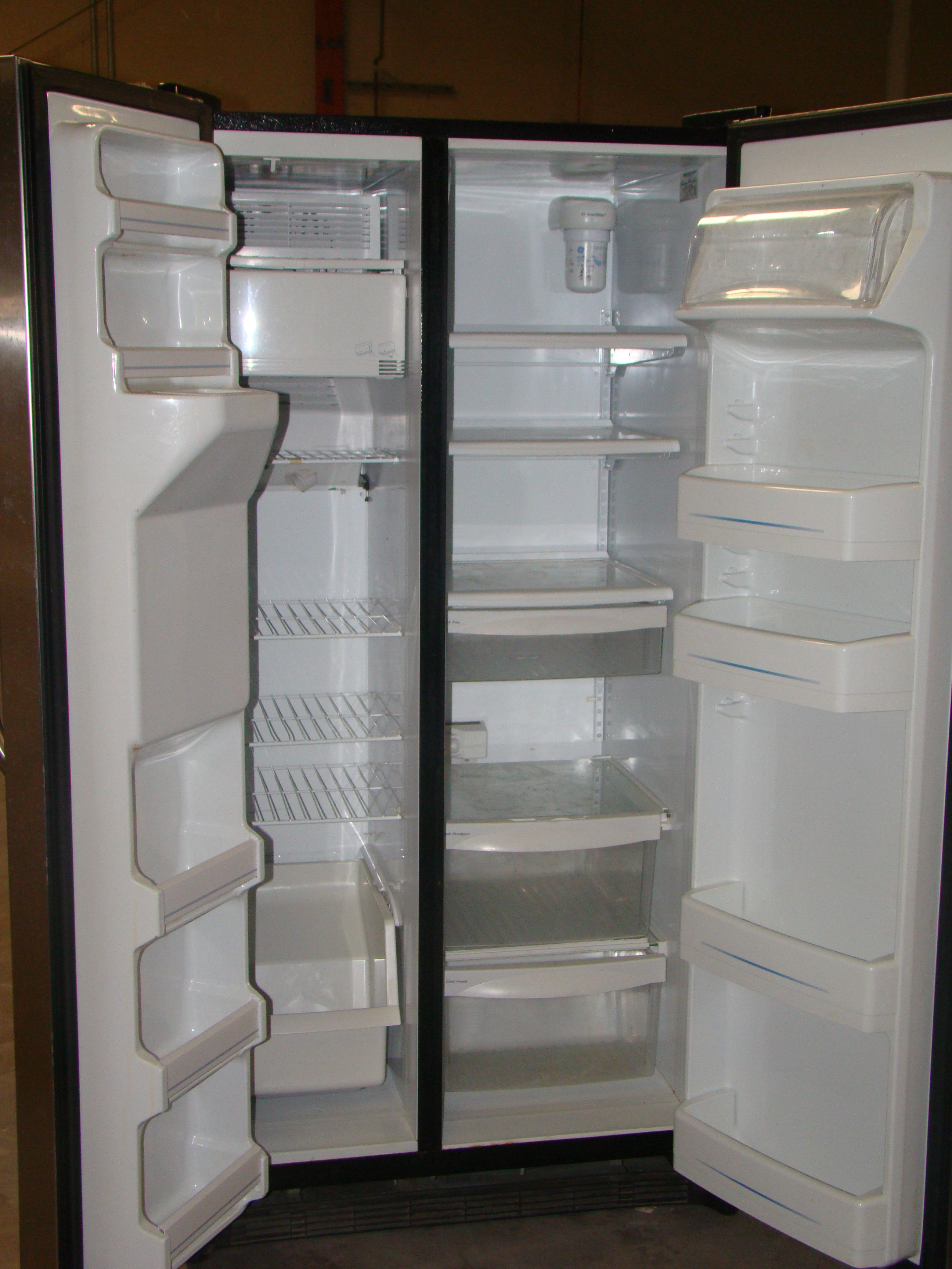 GE Stainless Steel Side by Side Refrigerator with Water/Ice Dispenser