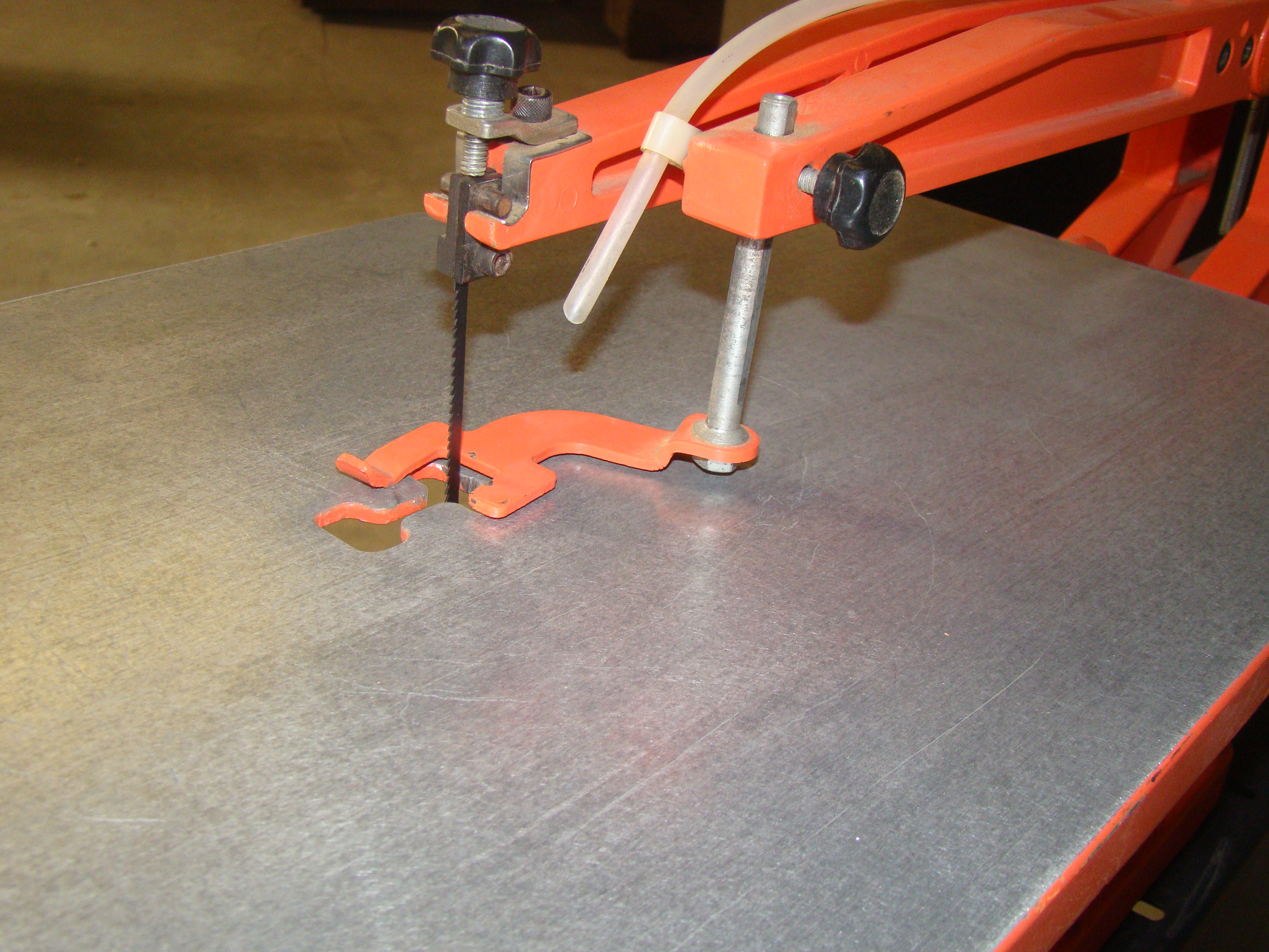 Sakura Scrollmate 21" Scroll Saw Model SKS21 with foot pedal and Stand