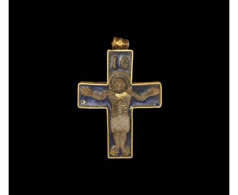 11th century AD.
A fabricated cruciform Greek cross pendant with champ leve design to the obverse, lateral filigree borders, 