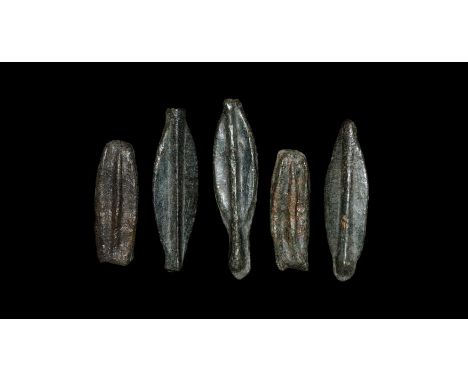 . Group comprising: cast in the form of leaf arrowheads, with central ribs. 16.95 grams total, 25-40mm. Cf. Bartlett-Wells, H