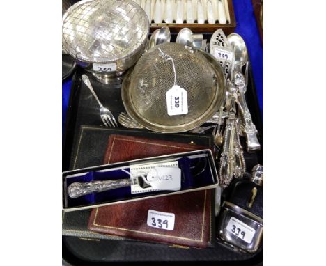 A tray lot of EP - rosebowl, spirit flask, cased and loose cutlery Condition Report: Available upon request