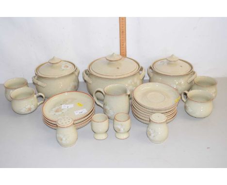 A quantity of Denby Daybreak table wares