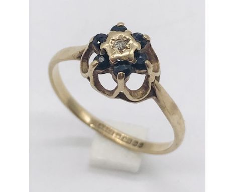 A 9ct gold cluster ring 