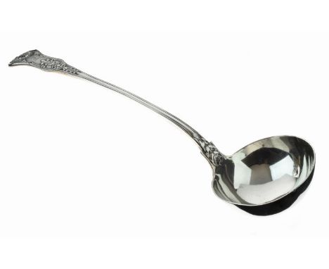 William IV silver soup ladle having classical shell decoration, London 1833, sponsors mark of Jonathan Hayne, 34.5cm long, 10