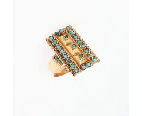 the 18ct gold rectangular-shaped ring is mounted with turquoise cabochons, 6.3 grams. Size R 1/2. *CR With some wear.