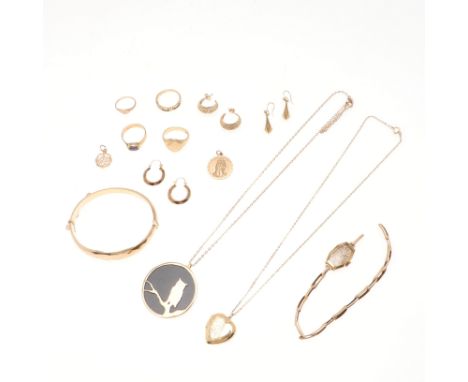 including a 9ct gold half hinged bangle, 11.5 grams, a 9ct gold heart-shaped locket pendant and chain, 4.5 grams, a lady's 9c