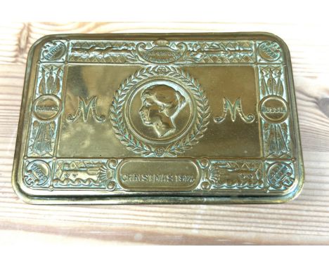 Vintage 1914 merry Christmas tin
