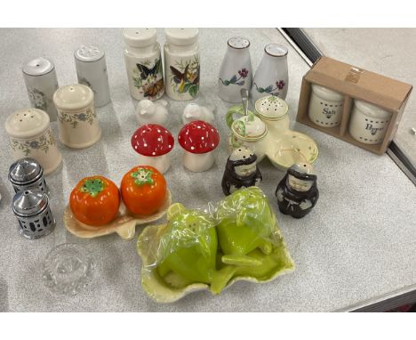 Selection of assorted vintage and later salt and pepper shakers 